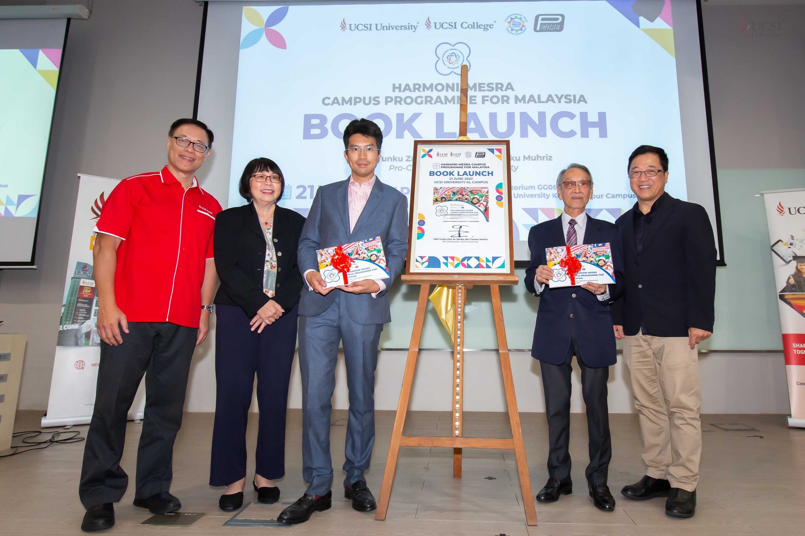 Launching of the Harmoni-Mesra Campus Book