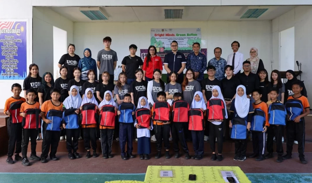 UCSI foster environmental awareness at SK Sematan