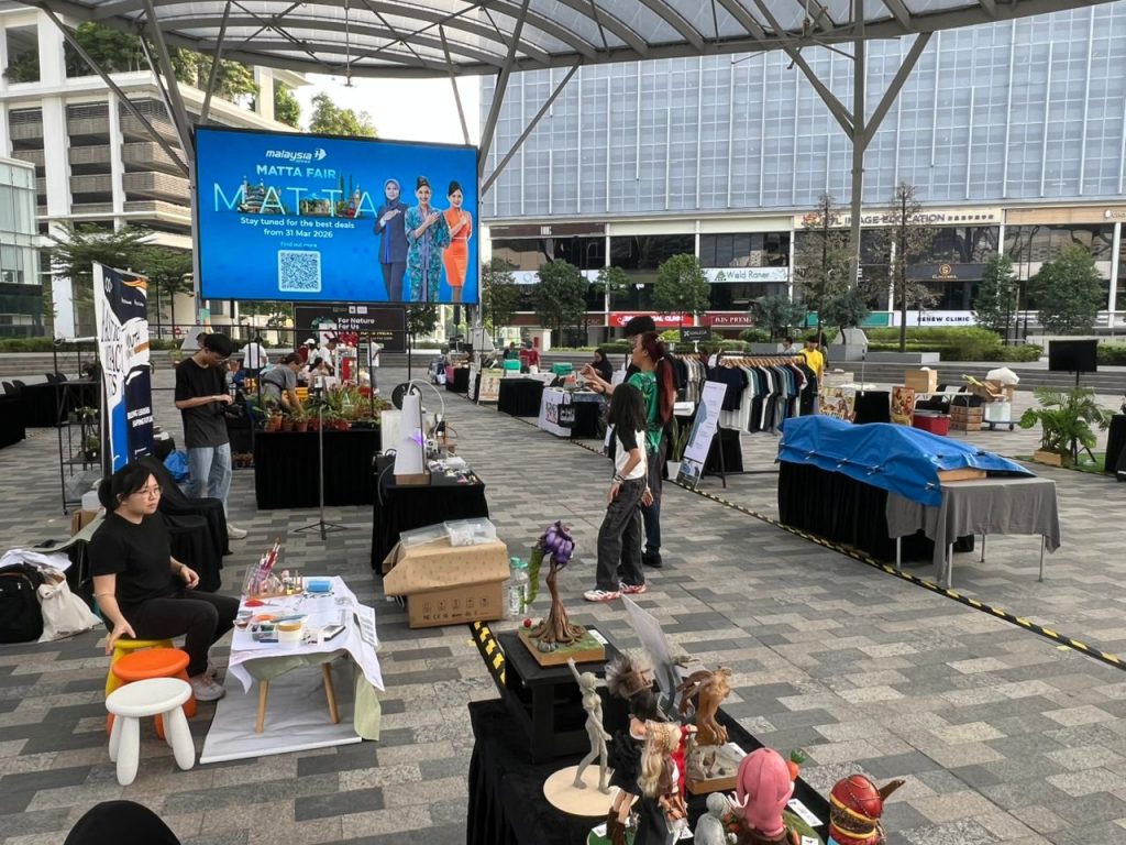UCSI – ICAD Silent Auction for a Cause at WWF Earth Hour Bazaar