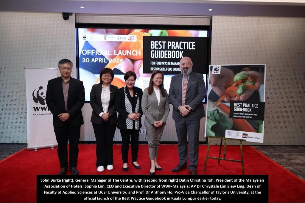 MALAYSIA’S FIRST FOOD WASTE AND RESPONSIBLE SOURCING GUIDEBOOKBRIDGES THE GAP BETWEEN HOSPITALITY INDUSTRY AND ACADEMIA