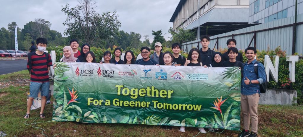 SMG Mega Mangrove Cleanup